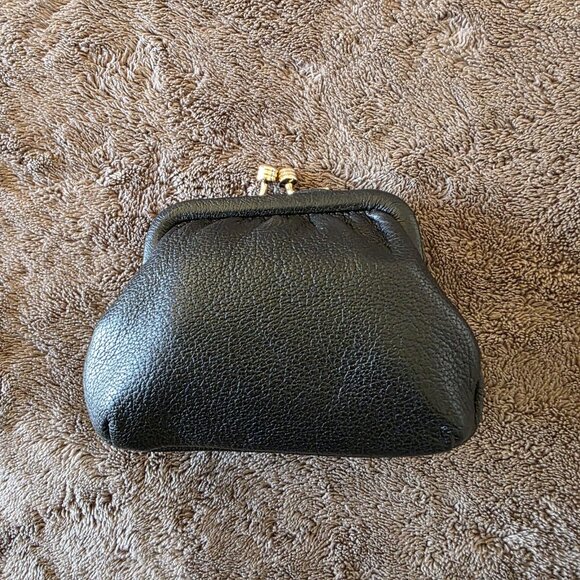 DOONEY & BOURKE Black Pebbled Leather Gold Kiss Lock Coin Purse NWT - Picture 4 of 15